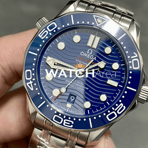 Omega - Seamaster - Blue Dial - SS Strap 2