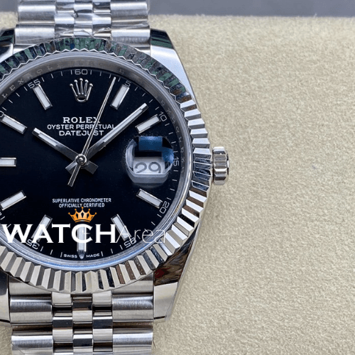 Rolex - Datejust 41 - Black Dial - Fluted Bezel - Jubilee Strap
