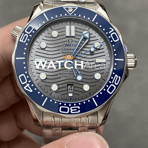 Omega - Seamaster - Silver Dial - SS Strap