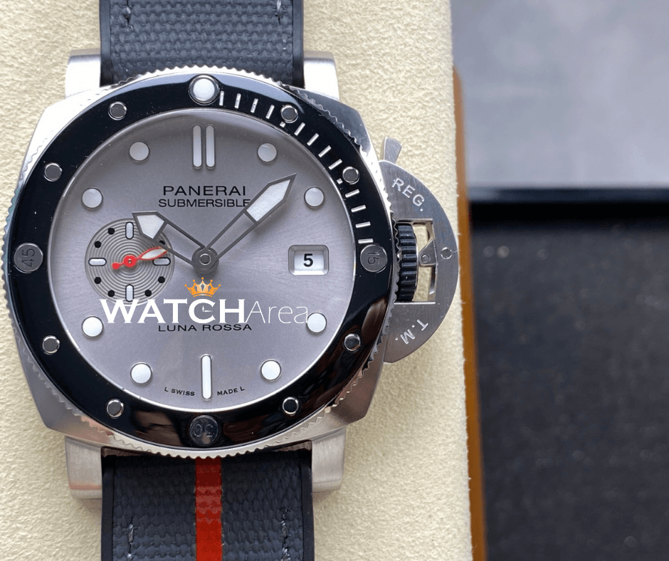Panerai Submersible/QuarantaQuattro Luna Rossa Limited - Silver Dial - Blue textile & rubber strap