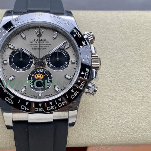 Rolex - Daytona - Silver & Black Dial - Black Oysterflex Rubber Strap