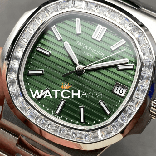 Patek Philippe - Nautilus - Green Dial - Baguette Bezel  2