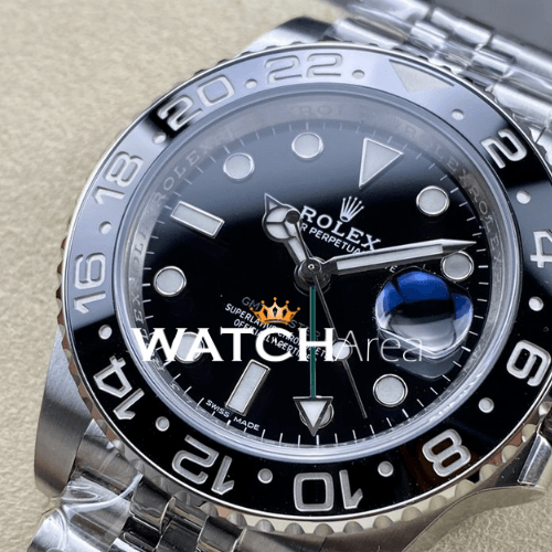 Rolex - Submariner Date - Black Dial - Jubilee Strap 2
