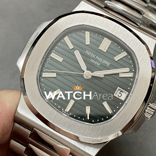 Patek Philippe - Nautilus - Green Dial 2