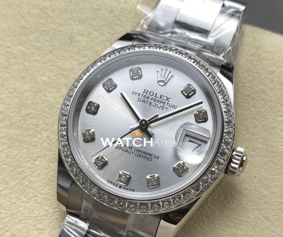 Rolex Datejust 31 - Silver Dial - Oyster Strap 2
