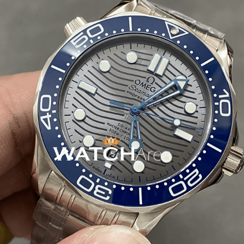 Omega - Seamaster - Silver Dial - SS Strap 2