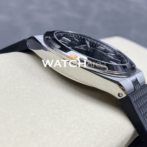 Vacheron Constantin - Overseas - Black Dial - Black Rubber Strap 3