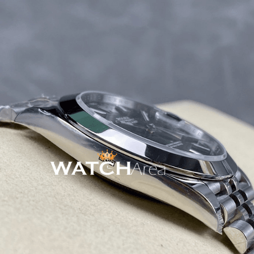 Rolex - Datejust 41 - Green Dial - Smooth Bezel - Jubilee Strap 4