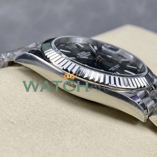 Rolex - Datejust 41 - Gray Dial - Fluted Bezel - Jubilee Strap 4