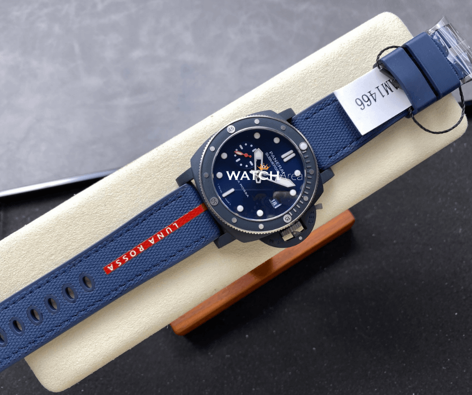 Panerai Submersible Luna Rossa - Blue Dial - Blue Textile & Rubber Strap 3