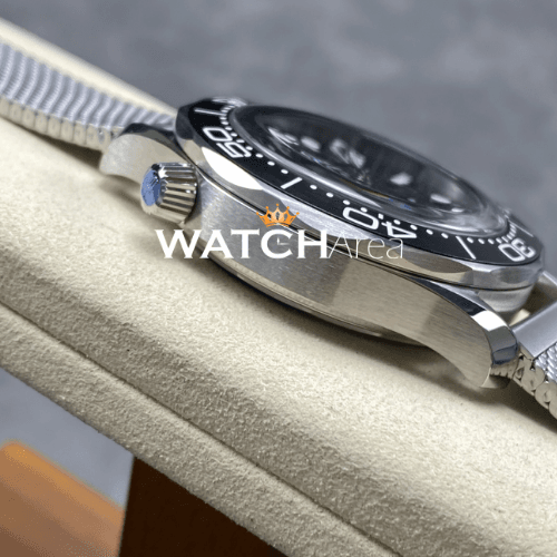 Omega - Seamaster - Black Dial - SS Strap 3