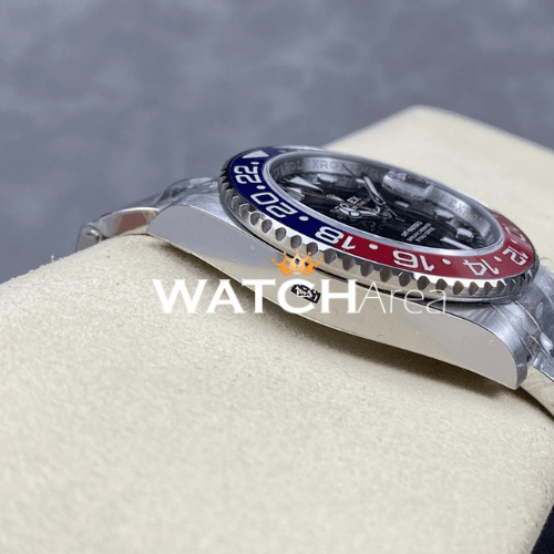 Rolex - GMT Master II/Pepsi - Black Dial - Oyster Strap 4