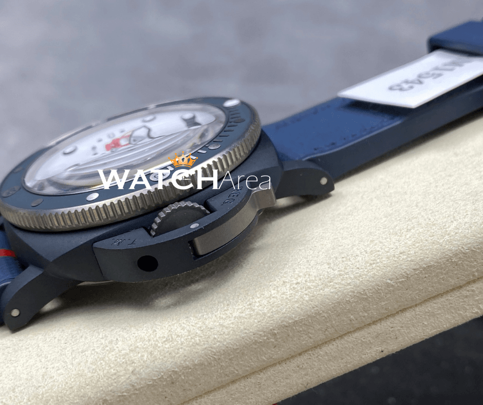 Panerai Submersible Luna Rossa - White Dial - Blue Textile & Rubber Strap 3