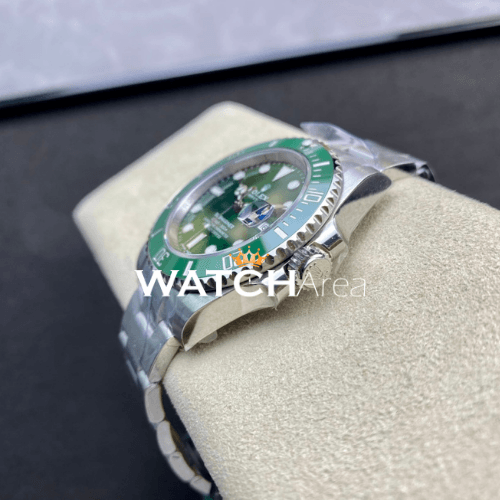 Rolex - Submariner Date/Hulk - Green Dial - Oyster Strap 3