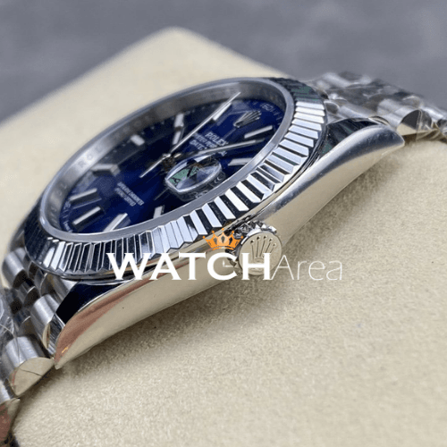 Rolex - Datejust 41 - Blue Dial - Fluted Bezel - Jubilee Strap 3