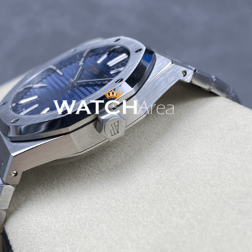 Audemars Piguet - Royal Oak - Blue Dial 4