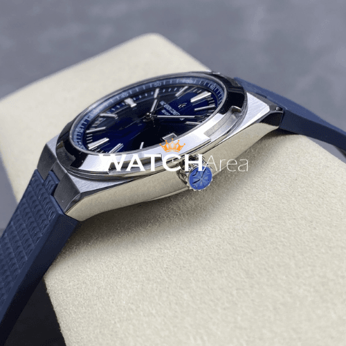 Vacheron Constantin - Overseas - Blue Dial - Blue Rubber Strap 4