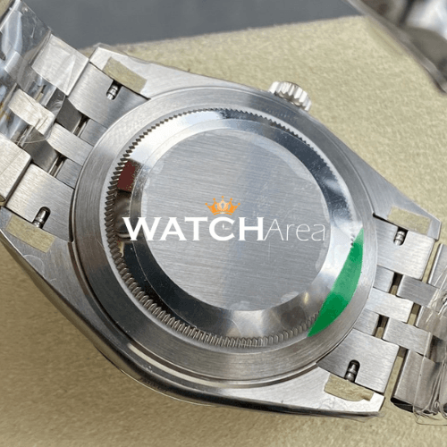 Rolex - Datejust 41 - Green Dial - Fluted Bezel - Jubilee Strap 6