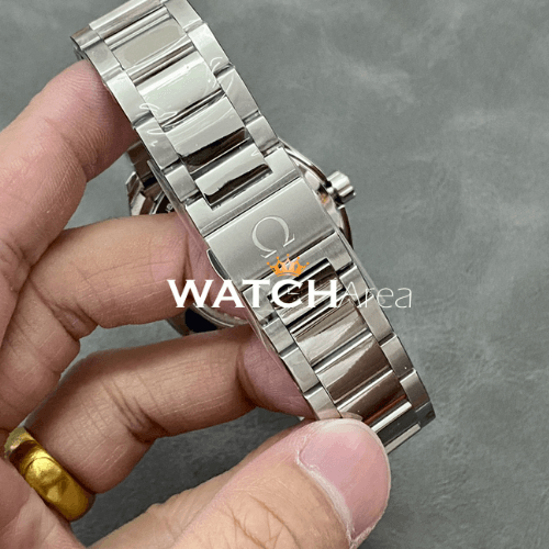 Omega - Seamaster - Blue Dial - SS Strap 5