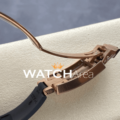 Rolex - Daytona - RG/Black Dial - Black Oysterflex Rubber Strap 5