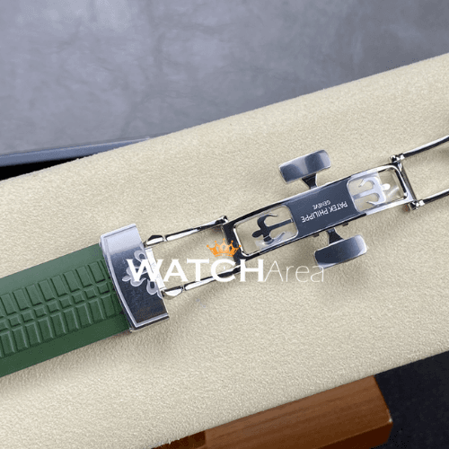 Patek Philippe - Aquanaut - Green Dial - Green Strap 6