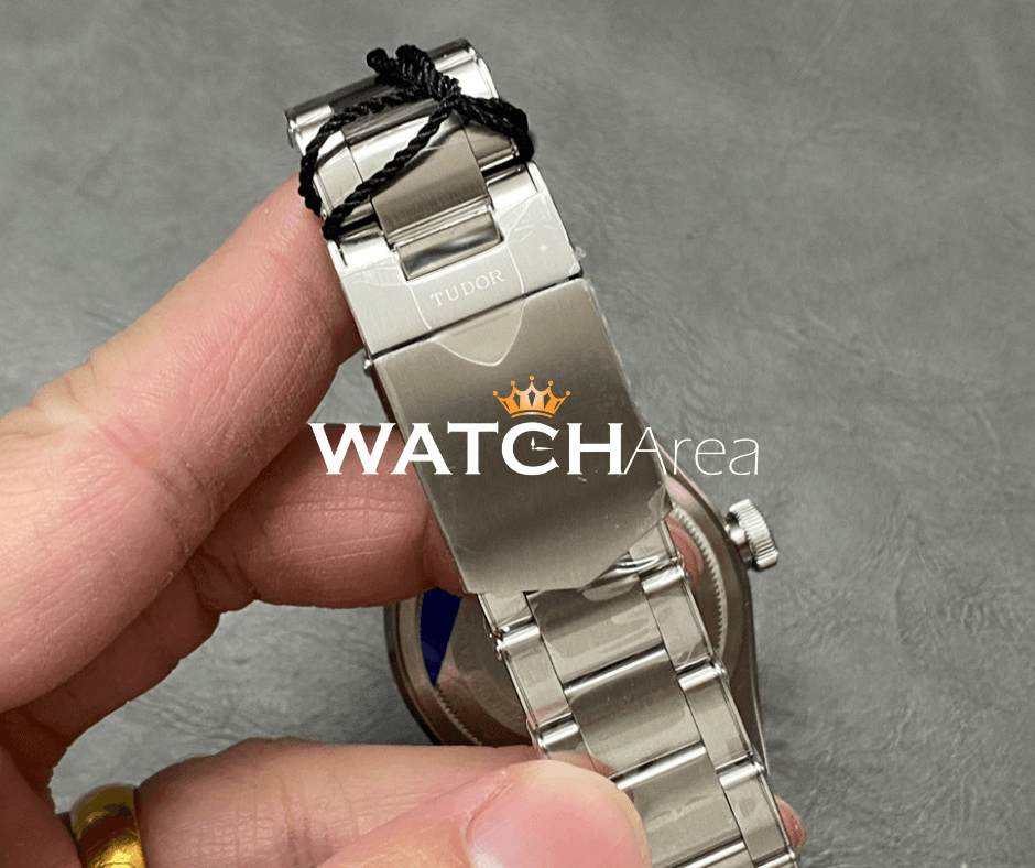Tudor Black Bay GMT "Pepsi" - White Dial - SS Strap 6