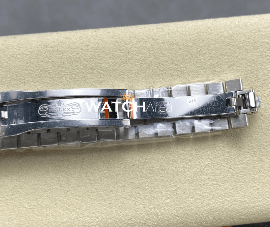Rolex Datejust 31 - Pink Dial - Jubilee Strap 6