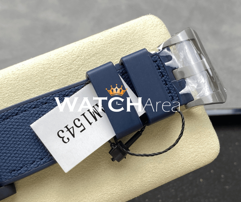 Panerai Submersible Luna Rossa - White Dial - Blue Textile & Rubber Strap 6