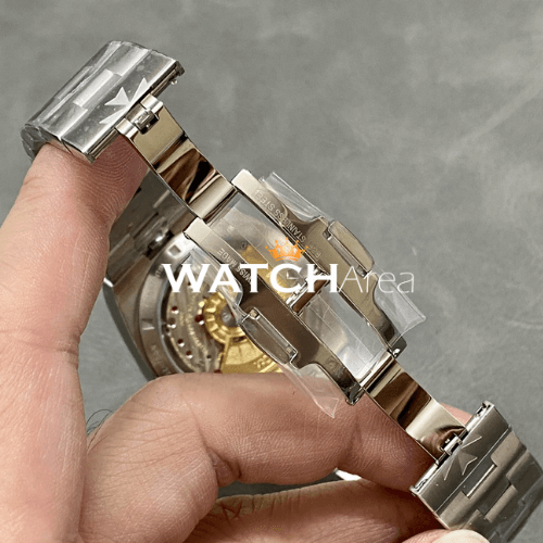 Vacheron Constantin - Overseas - Blue Dial - SS Strap 6