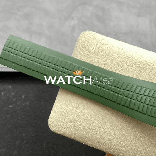 Patek Philippe - Aquanaut - Green Dial - Green Strap 5